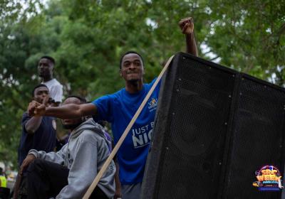 SRC Float — photo 9