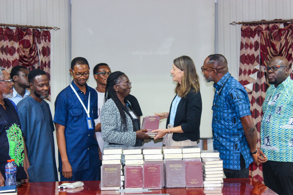 Valley View University Receives 320 Hebrew and Greek Bibles to Strengthen Theological Education