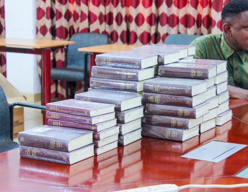 Valley View University Receives 320 Hebrew and Greek Bibles to Strengthen Theological Education